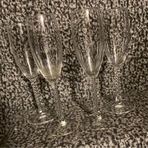 Elegant Clear Champagne Flutes